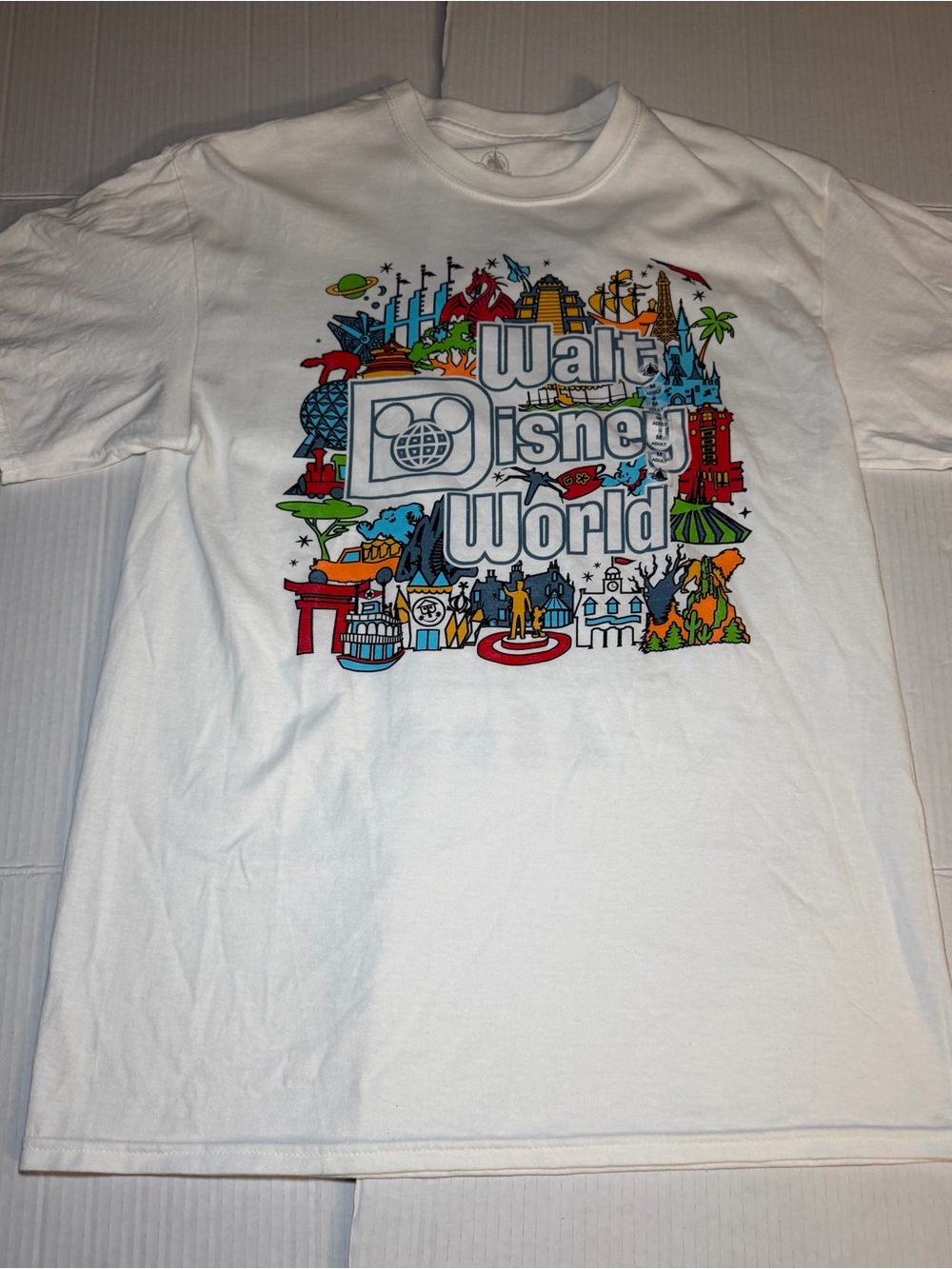 Walt Disney World Park Exclusive T Shirt Medium Ride Dates Printed On Back!